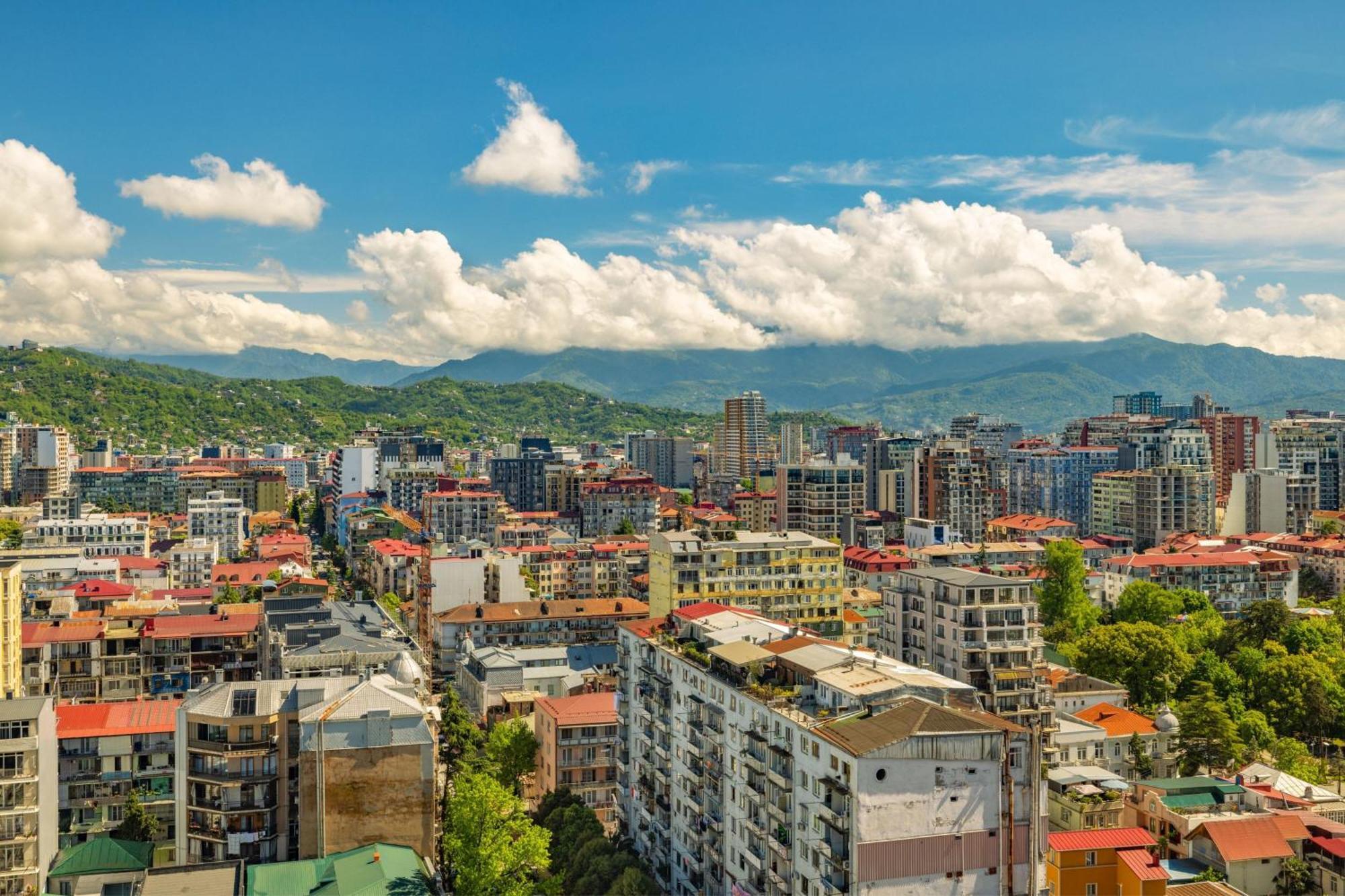 Sheraton Batumi Hotel Exterior foto View of the city